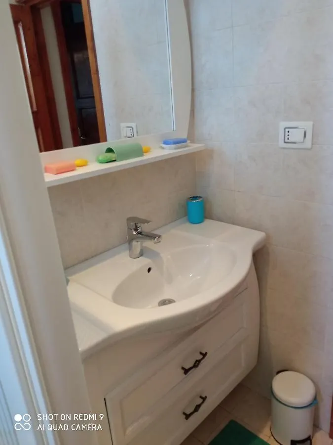 King Private Room Tra Arte Mare Campagna Empoli Alloggio in famiglia